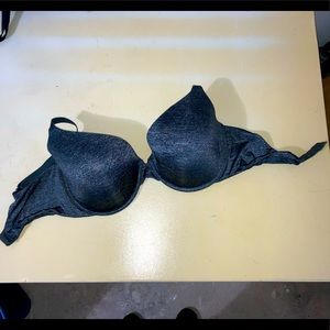 36DDD Victoria’s Secret bra